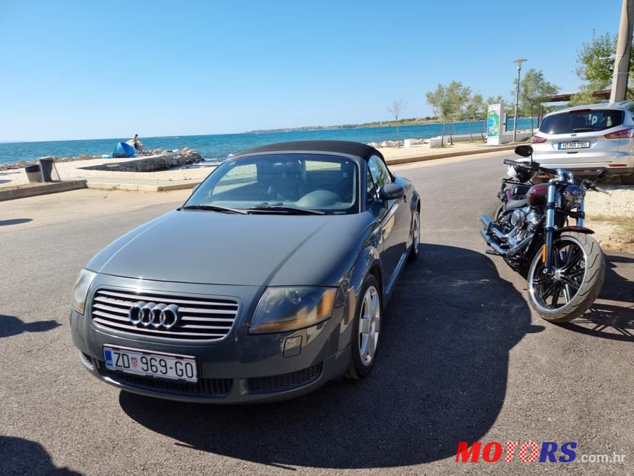 2002' Audi TT 1,8 T photo #5