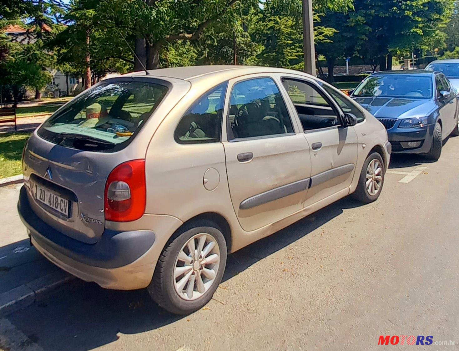 2002' Citroen Xsara Picasso 2.0 hdi photo #5