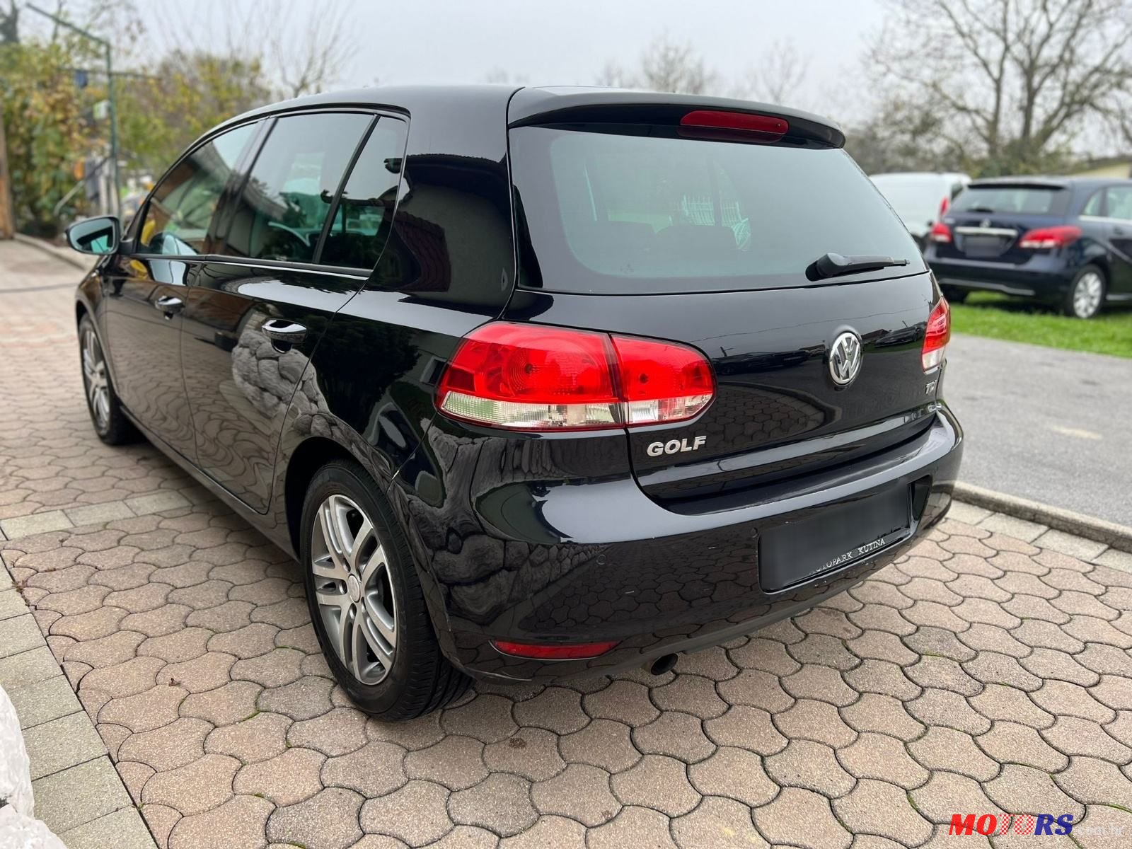 2010' Volkswagen Golf VI 1,6 Tdi photo #4