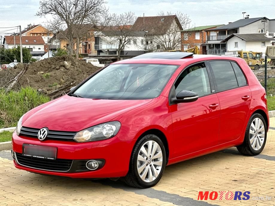 2012' Volkswagen Golf VI 1,6 Tdi Style photo #2