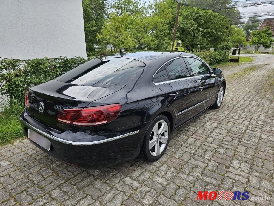 2013' Volkswagen Passat 2,0 Tdi Bmt photo #4