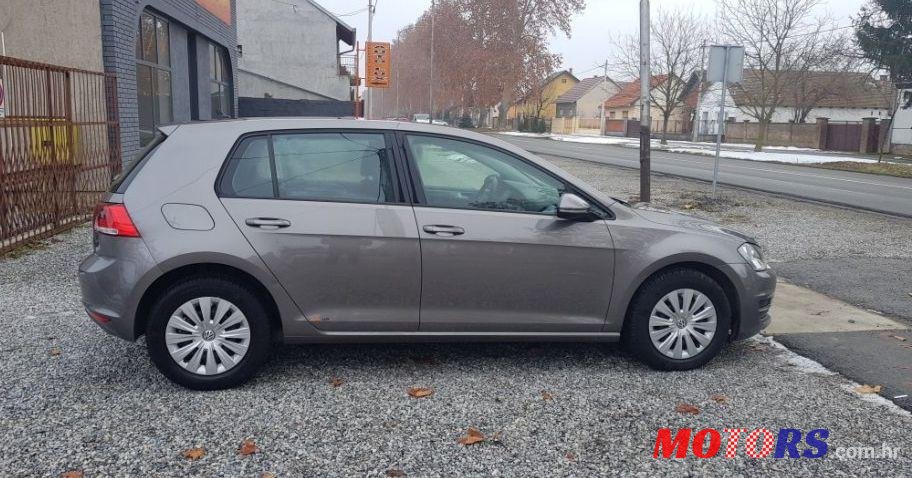 2013' Volkswagen Golf VII 1,6 Tdi Bmt photo #1