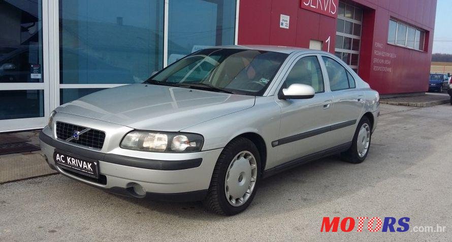 2002' Volvo S60 2,4 photo #1
