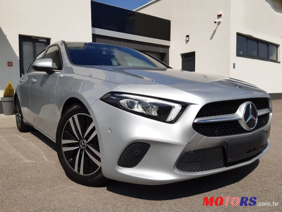 2018' Mercedes-Benz A-Klasa 180 D photo #1