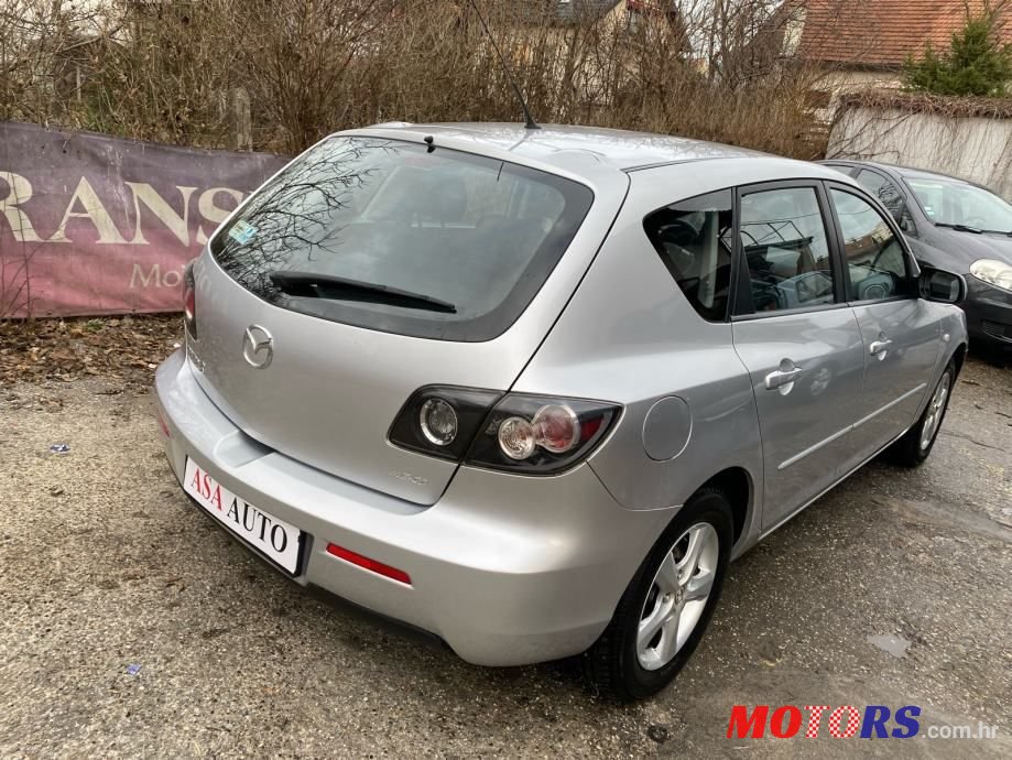 2008' Mazda 3 1.6 D photo #5