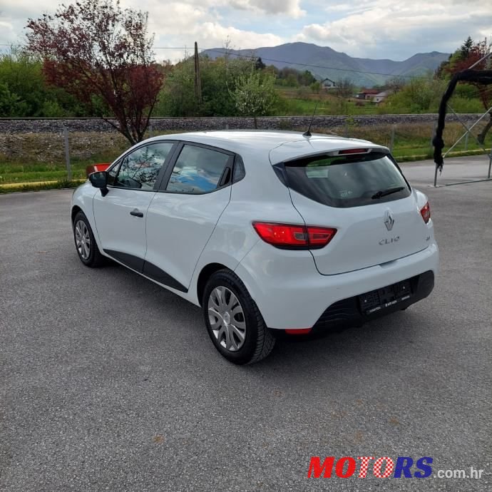 2015' Renault Clio Dci 75 photo #5