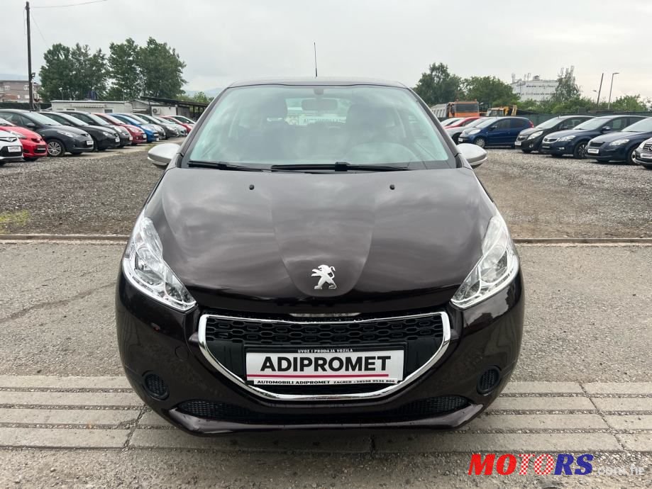 2012' Peugeot 208 1,6 E-Hdi photo #2