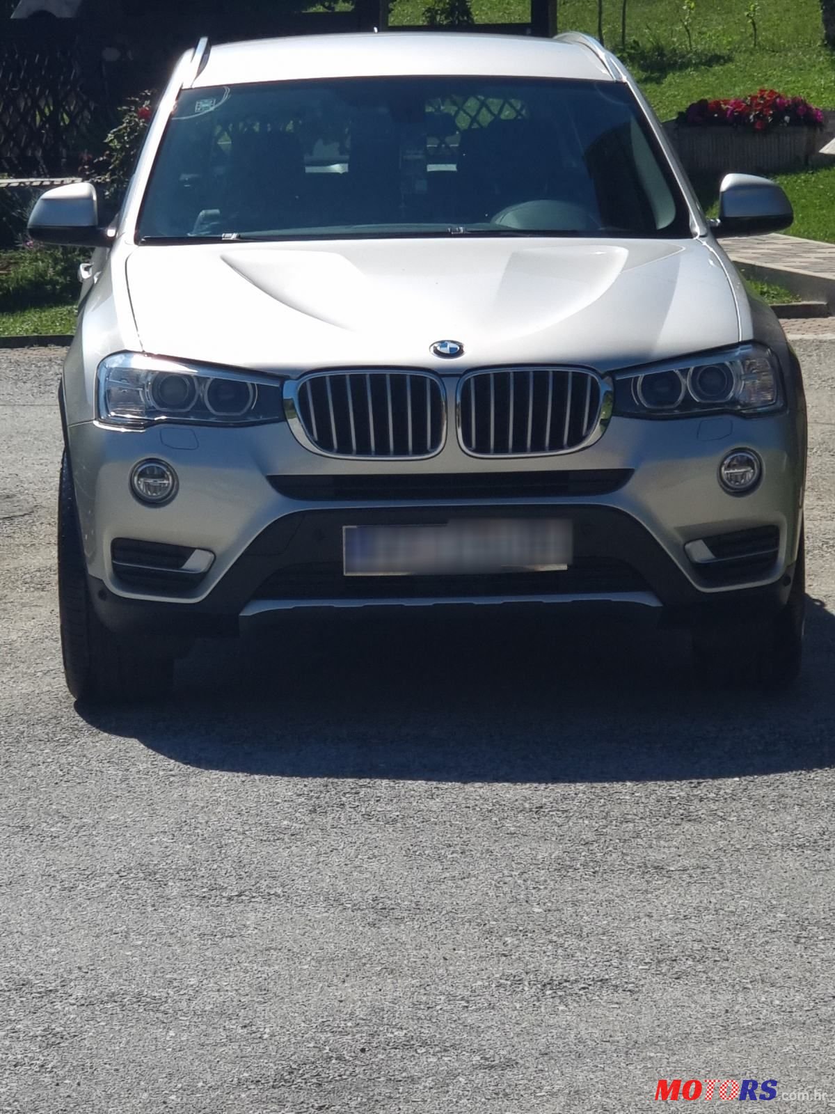 2017' BMW X3 20D photo #2