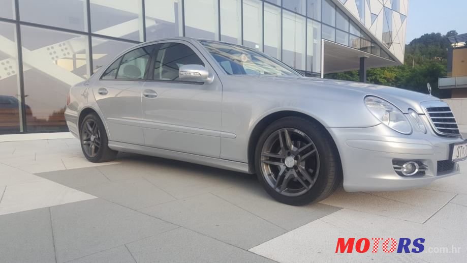2008' Mercedes-Benz E-Klasa 200 Cdi photo #4