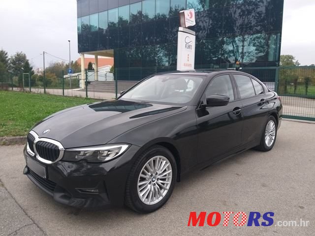 2019' BMW Serija 3 318D photo #1