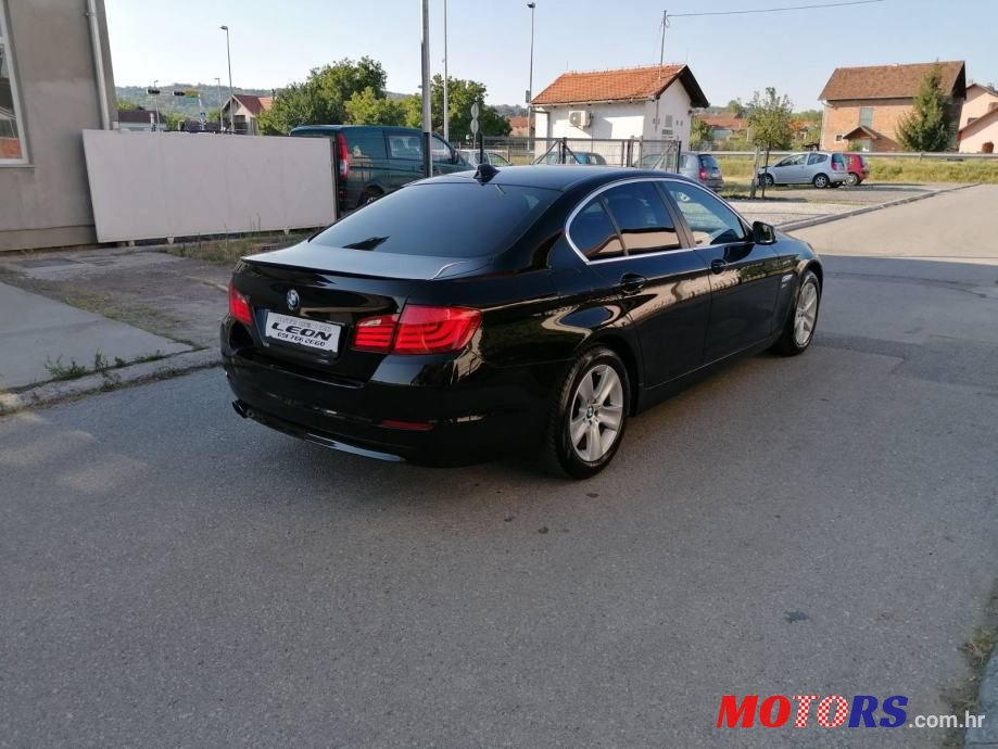 2011' BMW Serija 5 525D photo #5