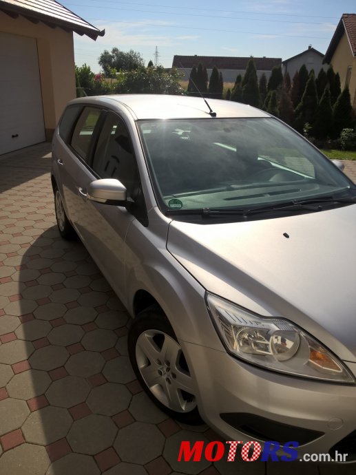 2008' Ford Focus photo #2