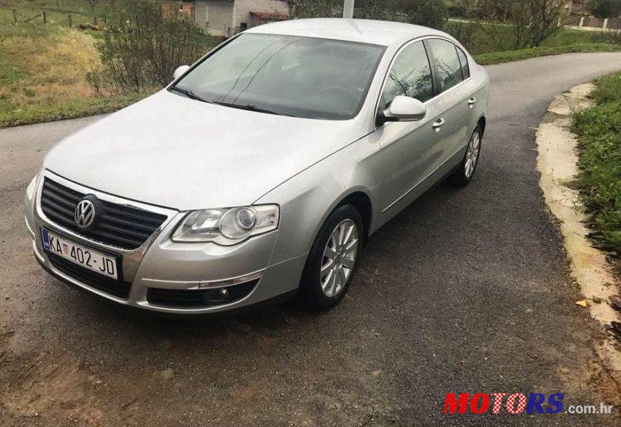 2005' Volkswagen Passat 2,0 Tdi photo #1