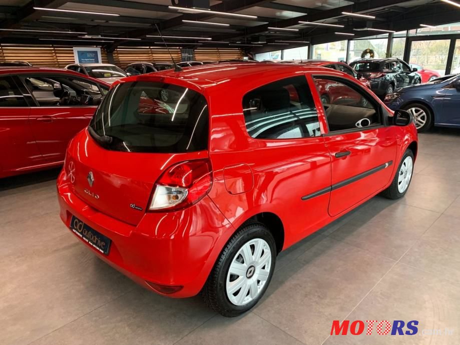 2012' Renault Clio 1,2 16V photo #6