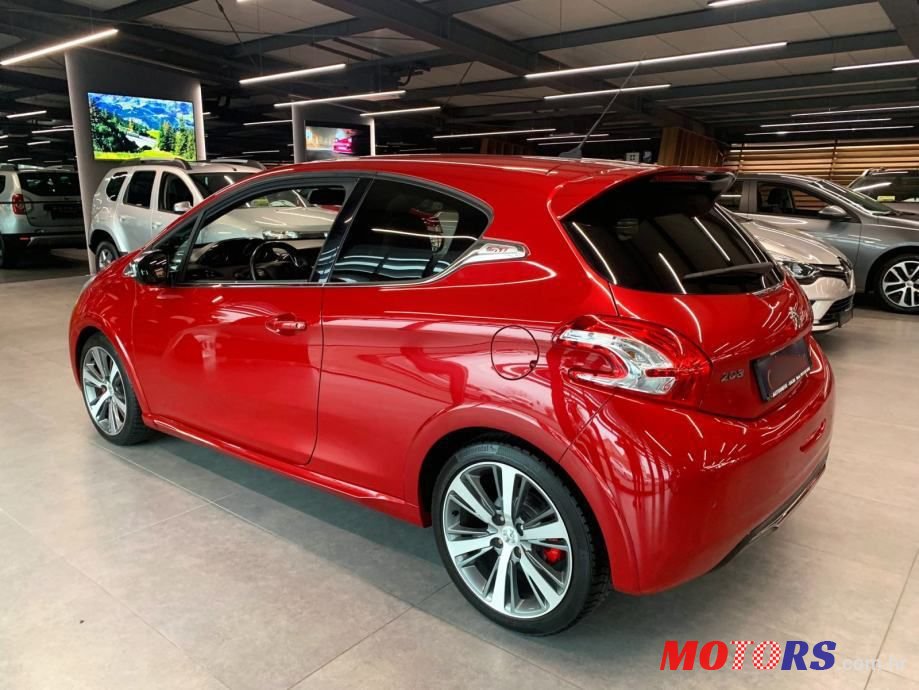 2014' Peugeot 208 photo #4