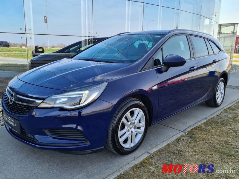 2016' Opel Astra 1.6 Cdti photo #1