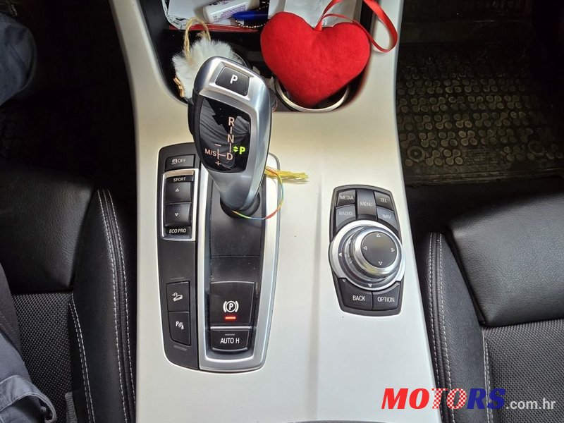 2013' BMW X3 Xdrive20D photo #3