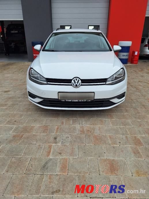 2019' Volkswagen Golf 7 1,6 Tdi photo #1