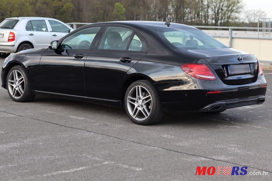 2018' Mercedes-Benz E-Klasa 220 D photo #4