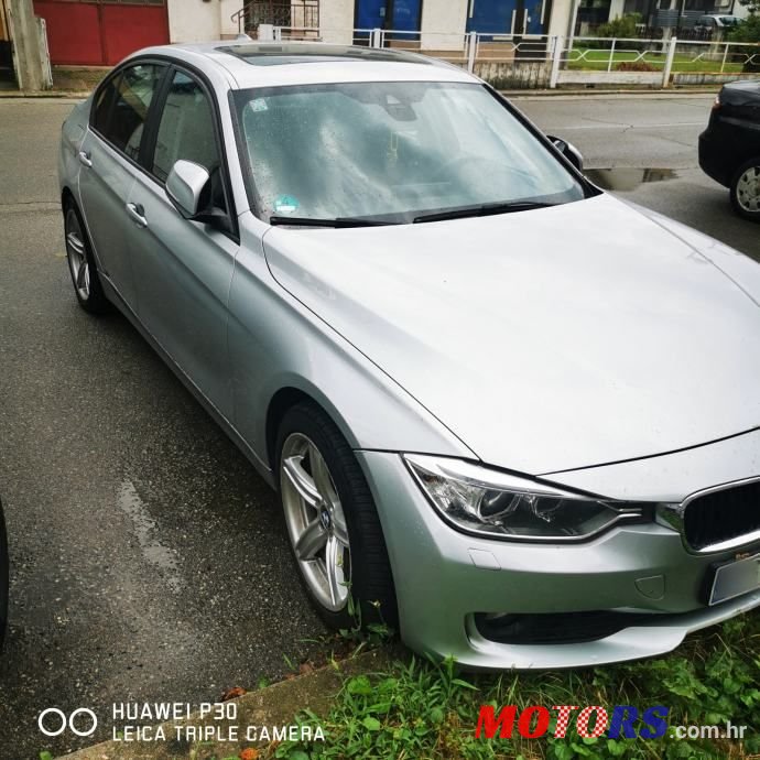 2012' BMW Serija 3 318D photo #3