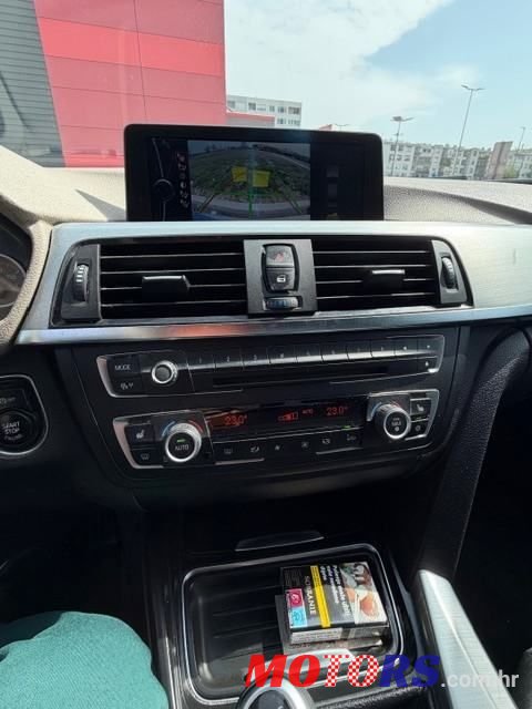 2012' BMW Serija 3 320D photo #4