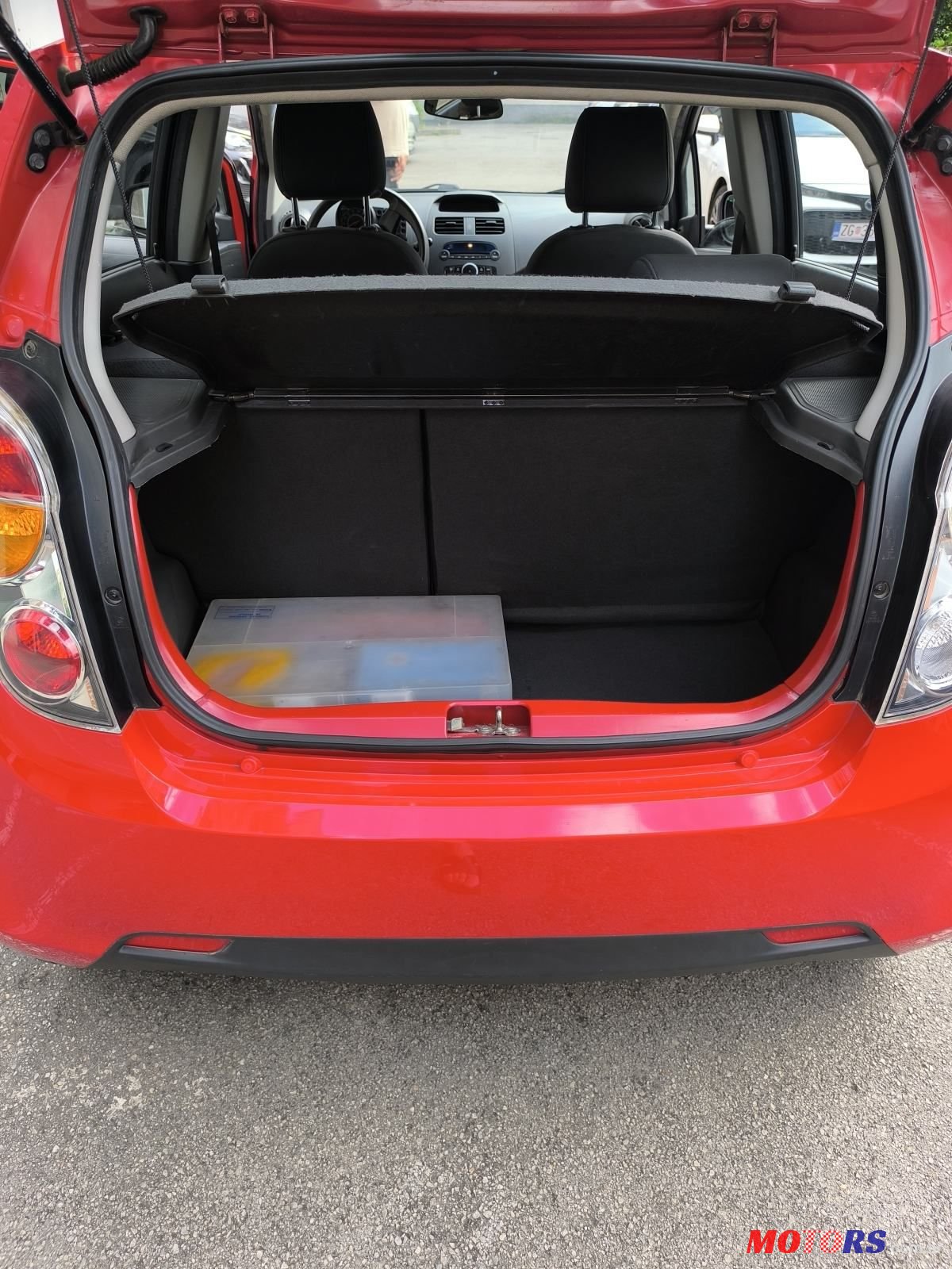 2011' Chevrolet Spark Spark 1,0 16V photo #4