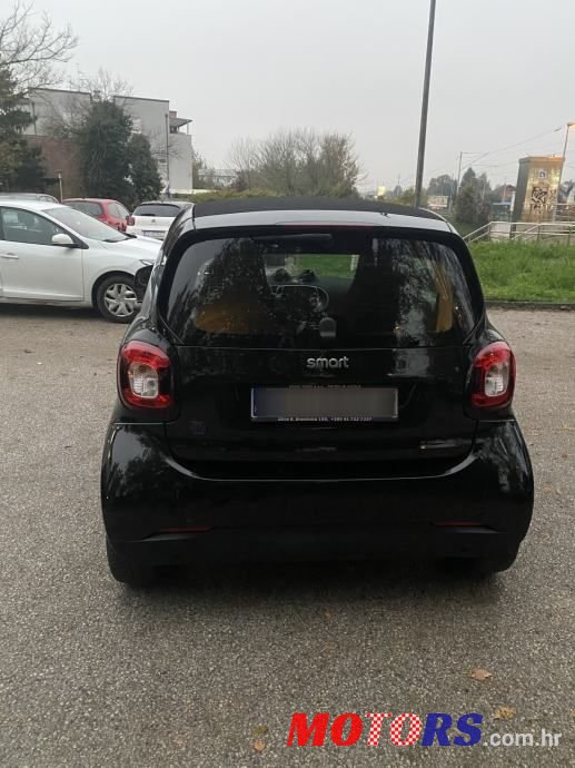2019' Smart Eq Fortwo Coupe photo #2