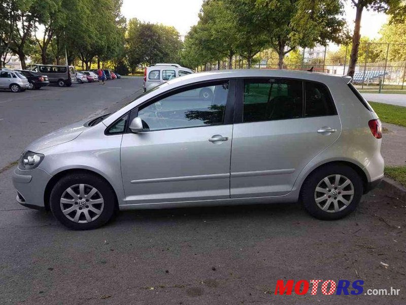 2005' Volkswagen Golf Plus 1,9 Tdi photo #2