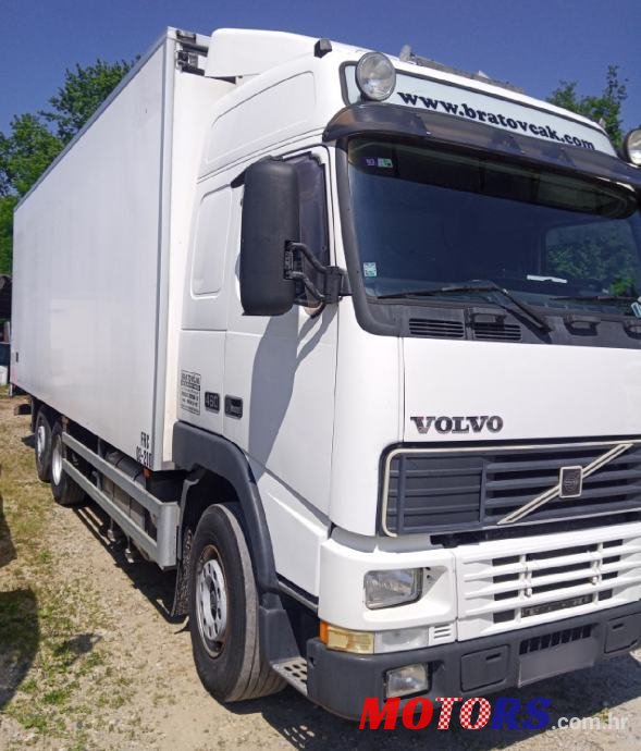 2001' Volvo FM photo #1