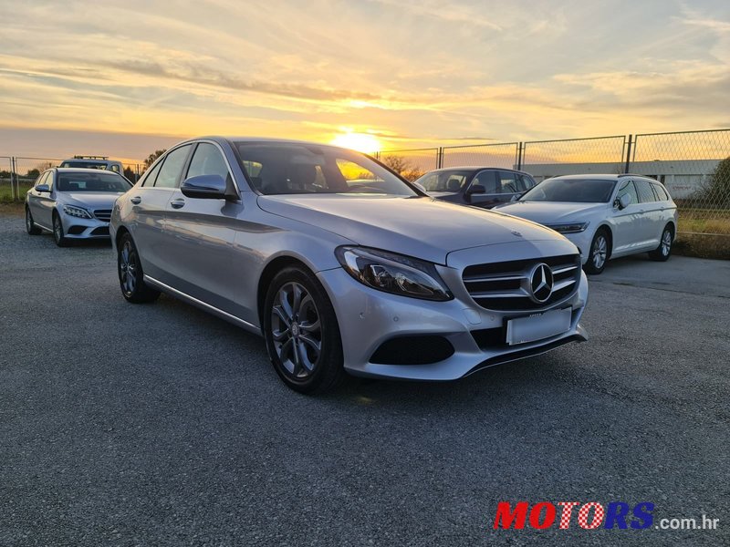 2017' Mercedes-Benz C-Klasa 180 photo #2