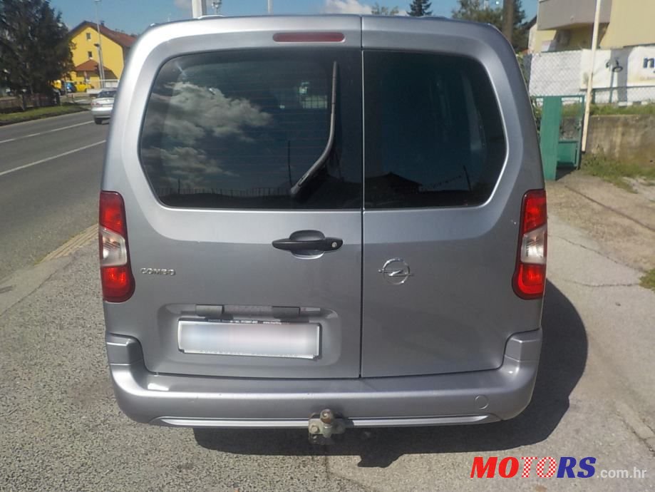 2019' Opel Combo photo #6