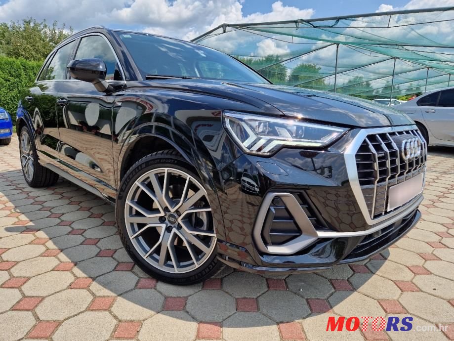 2019' Audi Q3 40 Tfsi photo #1