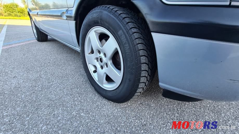 2001' Opel Zafira 2,0 Dth photo #5