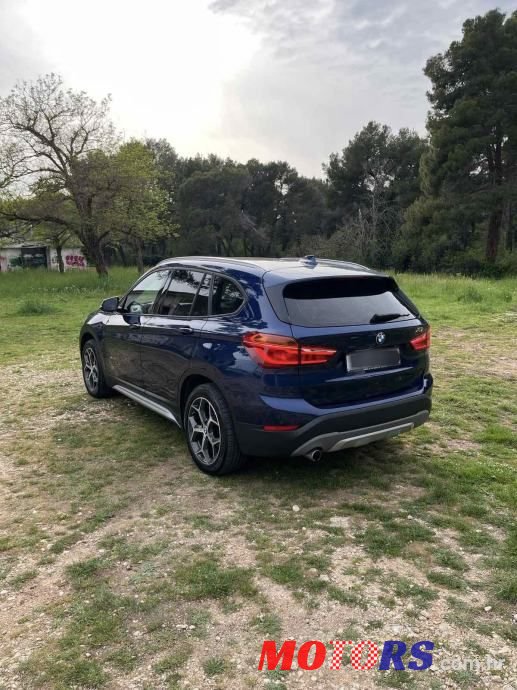 2017' BMW X1 Sdrive18D photo #6