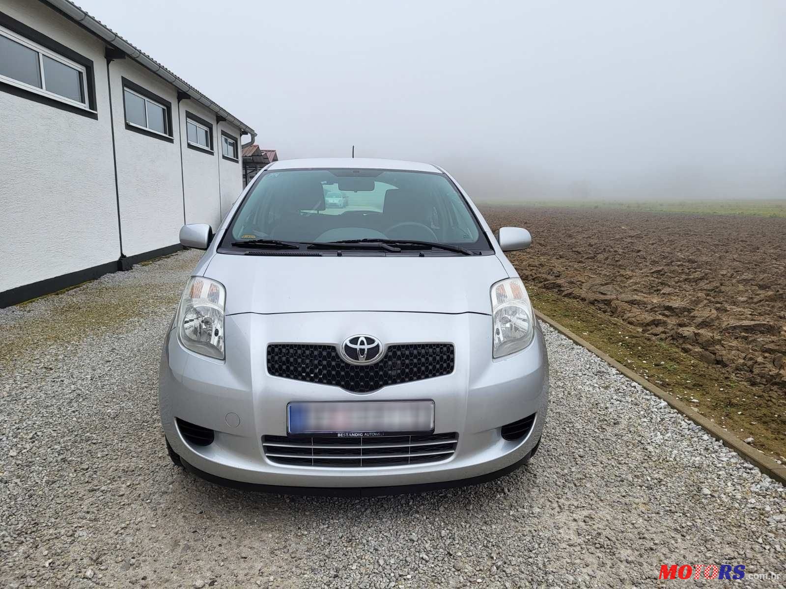 2007' Toyota Yaris 1,3 Vvt-I photo #1