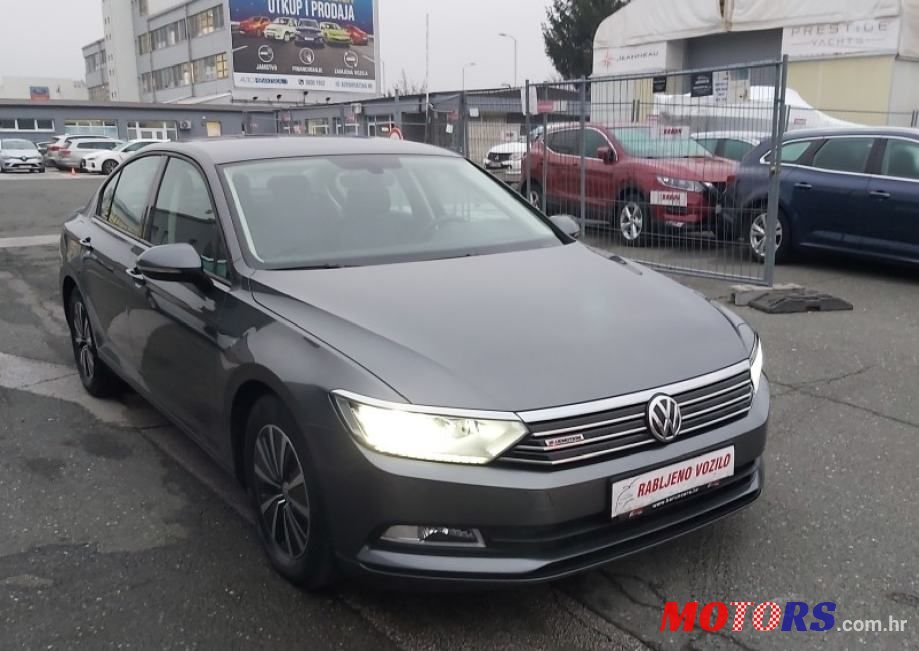 2017' Volkswagen Passat 1,6 Tdi photo #1