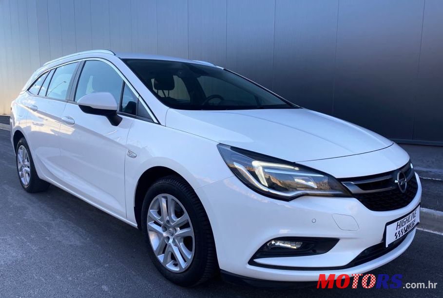 2016' Opel Astra Karavan 1,6 Cdti photo #1