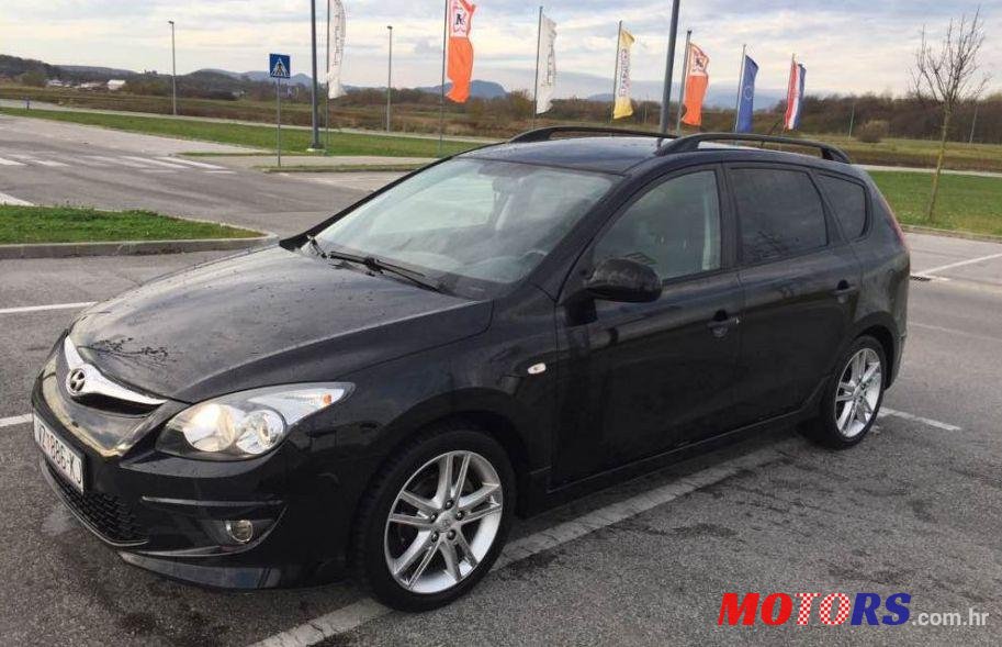 2011' Hyundai I30 Cw 1,6 Crdi photo #1