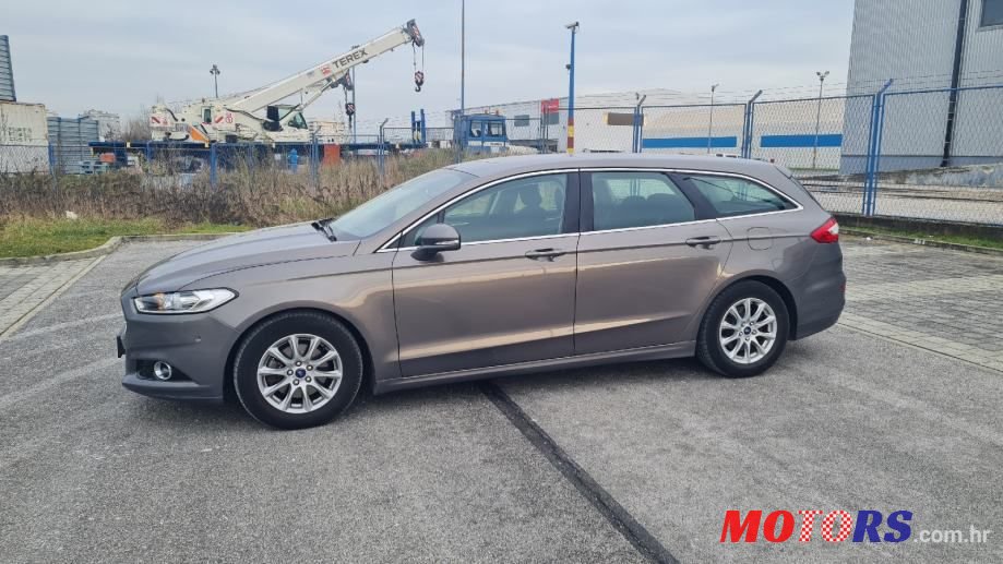 2015' Ford Mondeo Karavan photo #3