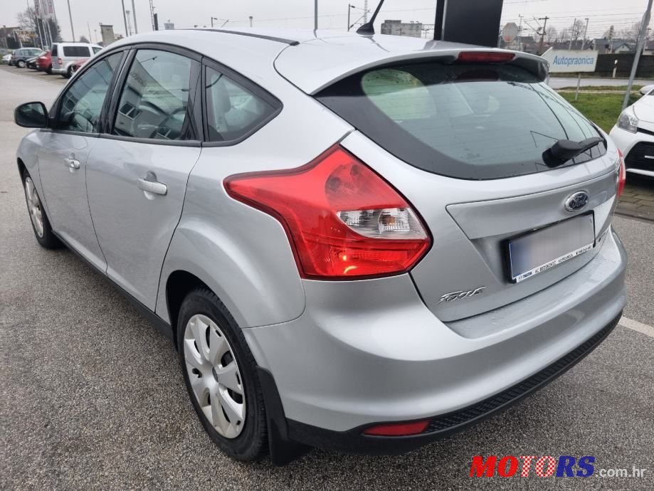 2013' Ford Focus 1,6 photo #5
