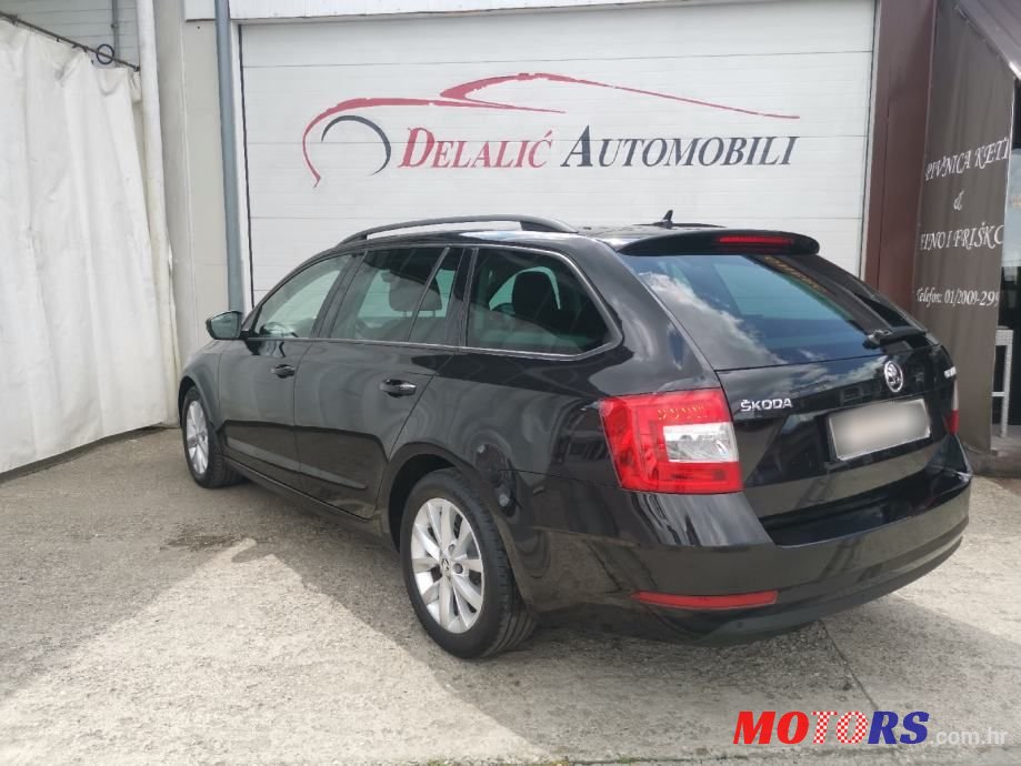 2018' Skoda Octavia Combi photo #4