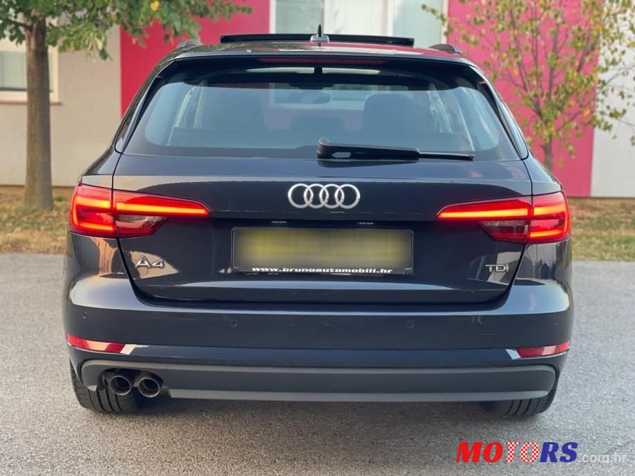 2016' Audi A4 Avant photo #4