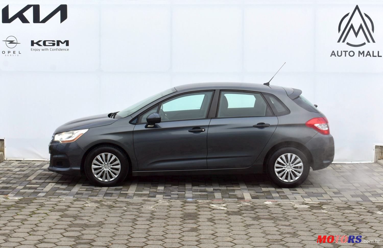 2013' Citroen C4 photo #3