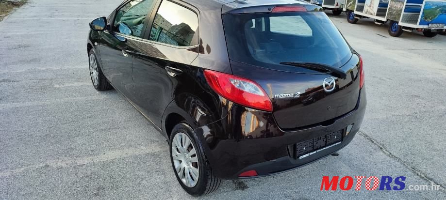 2010' Mazda 2 1.4 Cd photo #6