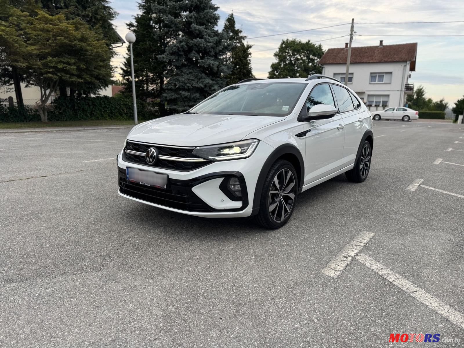 2022' Volkswagen Taigo R-Line photo #1