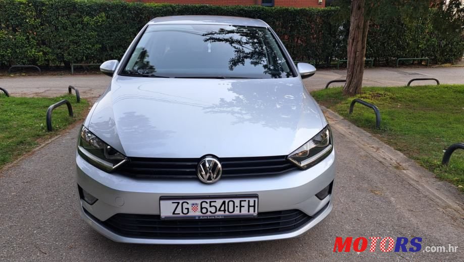 2014' Volkswagen Golf Sportsvan photo #2