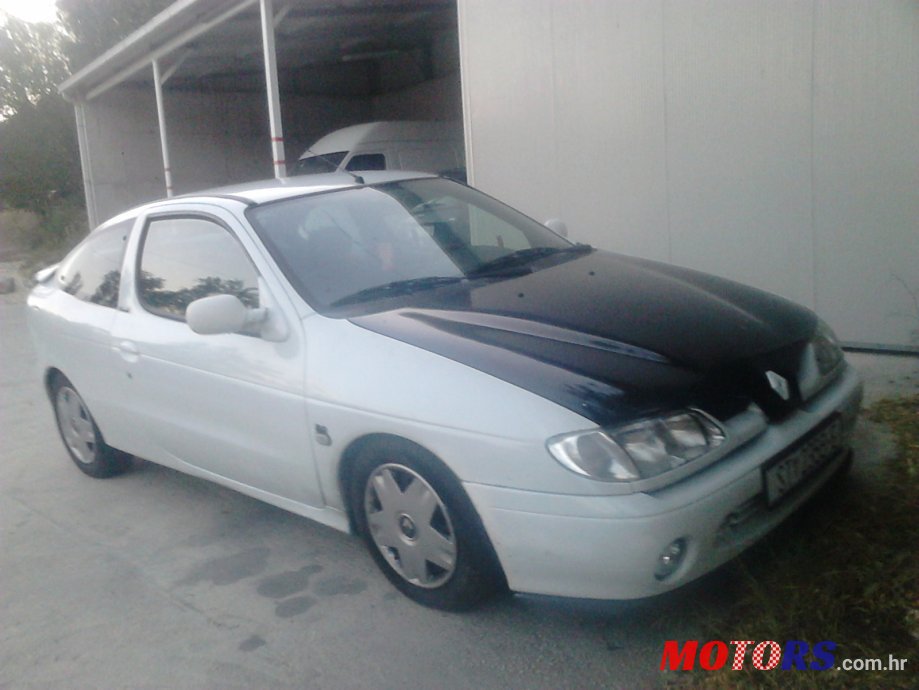 1996' Renault Megane photo #1