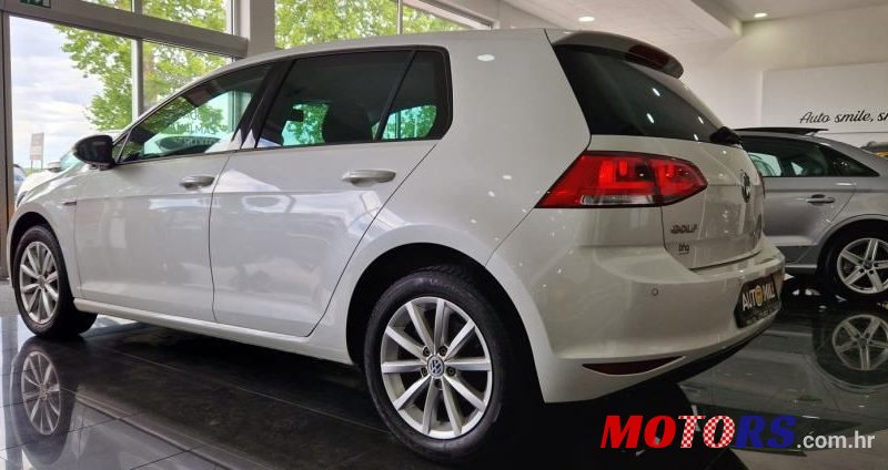 2015' Volkswagen Golf 7 1,2 Tsi Bmt photo #3