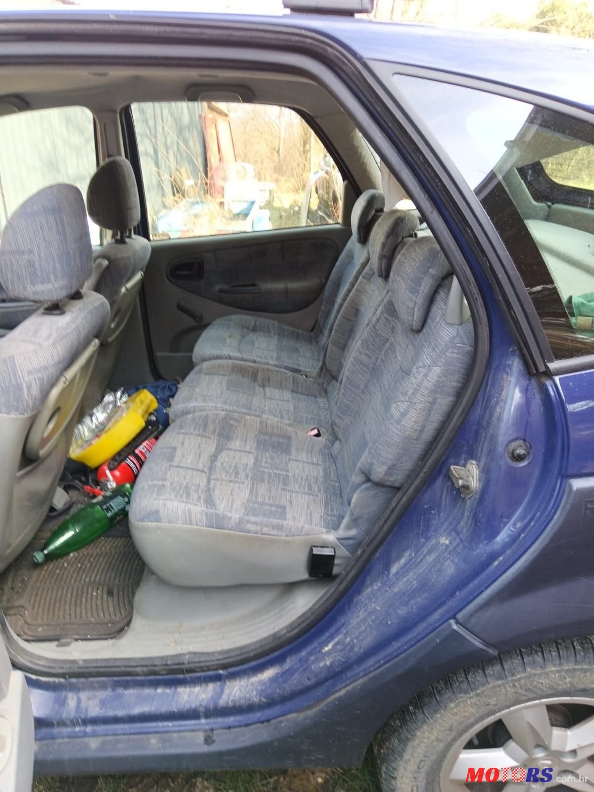 2001' Renault Scenic 2,0 16V photo #2