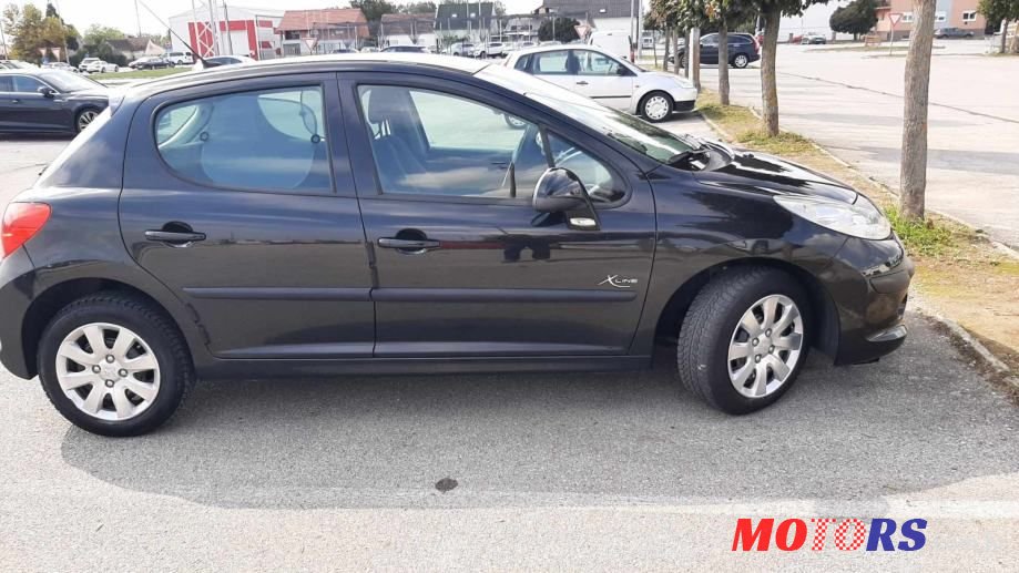 2007' Peugeot 207 1,4 photo #3